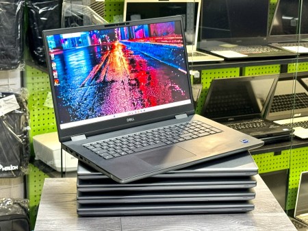 Dell Precision 7780 2